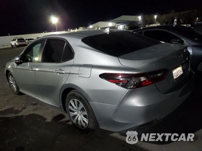 Drugie zdjęcie samochodu z przodu: 2021 TOYOTA CAMRY LE VIN:4T1C31AK2MU027771 - miniatura