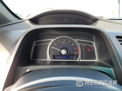 Zdjęcie 9 z 14 samochodu: 2008 HONDA CIVIC LX VIN:2HGFG12628H515040 - miniatura