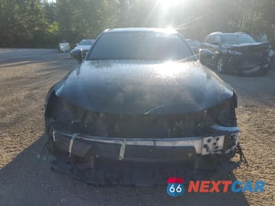 Piąte zdjęcie samochodu w środku: 2017 LEXUS IS 300 VIN:JTHCM1D21H5016885 - miniatura