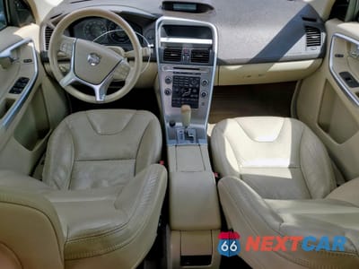 Zdjęcie 8 z 13 samochodu: 2011 VOLVO XC60 3.2 VIN:YV4952DZXB2149811 - miniatura