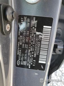 Zdjęcie 12 z 12 samochodu: 2012 HYUNDAI ACCENT GLS VIN:KMHCU4AE5CU181155 - miniatura