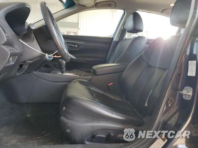Zdjęcie 7 z 12 samochodu: 2017 NISSAN ALTIMA 2.5 VIN:1N4AL3AP3HC121615 - miniatura