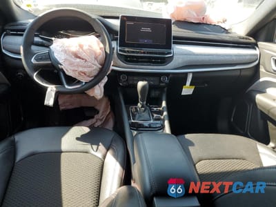 Zdjęcie 8 z 14 samochodu: 2024 JEEP COMPASS LATITUDE VIN:3C4NJDBNXRT174158 - miniatura