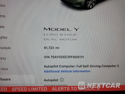 Zdjęcie 9 z 15 samochodu: 2023 TESLA MODEL Y VIN:7SAYGDEE3PF605171 - miniatura