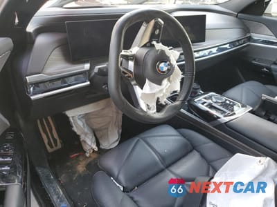 Zdjęcie 8 z 13 samochodu: 2023 BMW 740 I VIN:WBA23EH0XPCM87683 - miniatura