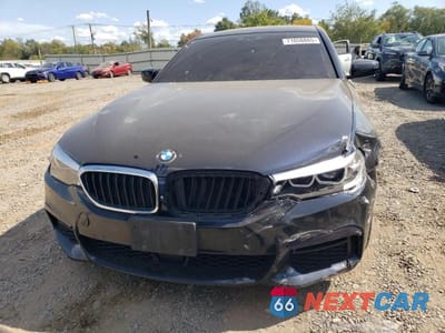 Piąte zdjęcie samochodu w środku: 2018 BMW 540 XI VIN:WBAJE7C56JWC56034 - miniatura