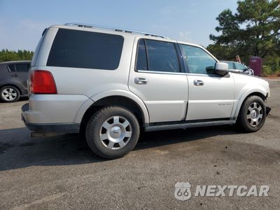 Trzecie zdjęcie samochodu z tyłu: 2005 LINCOLN NAVIGATOR VIN:5LMFU27525LJ20800 - miniatura