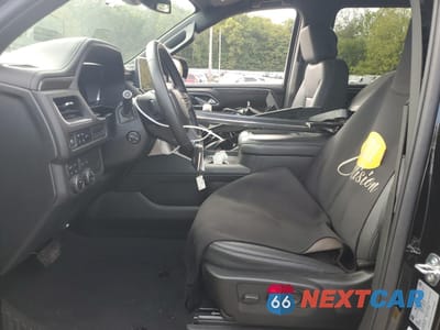 Zdjęcie 7 z 15 samochodu: 2024 CHEVROLET SUBURBAN K1500 LT VIN:1GNSKCKD4RR116483 - miniatura