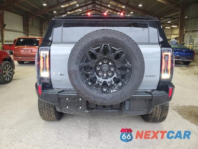 Zdjęcie 6 z 15 samochodu: 2025 GMC HUMMER SUV 2X VIN:1GKT0NDE5SU111689 - miniatura