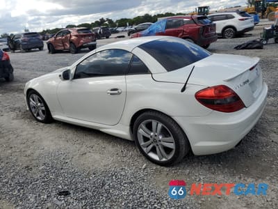 Drugie zdjęcie samochodu z przodu: 2011 MERCEDES-BENZ SLK 300 VIN:WDBWK5EA3BF238653 - miniatura