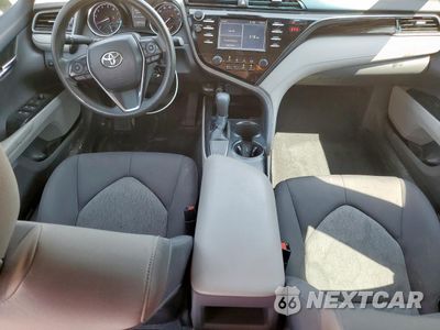 Zdjęcie 8 z 14 samochodu: 2019 TOYOTA CAMRY L VIN:4T1B11HK6KU199967 - miniatura
