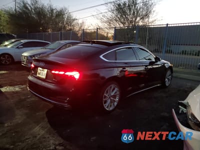 Trzecie zdjęcie samochodu z tyłu: 2020 AUDI A5 PREMIUM PLUS VIN:WAUCNCF55LA017987 - miniatura