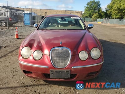 Piąte zdjęcie samochodu w środku: 2008 JAGUAR S-TYPE VIN:SAJWA01A88FN84902 - miniatura