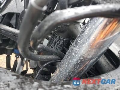 Zdjęcie 8 z 8 samochodu: 2020 KAWASAKI EX400 VIN:JKAEXKG1XLDA81000 - miniatura