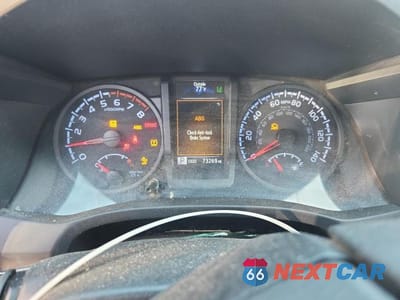 Zdjęcie 9 z 12 samochodu: 2022 TOYOTA TACOMA SR VIN:3TYRX5GN8NT066757 - miniatura