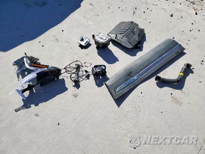 Zdjęcie 13 z 16 samochodu: 2019 FORD EXPLORER XLT VIN:1FM5K7D88KGA51342 - miniatura