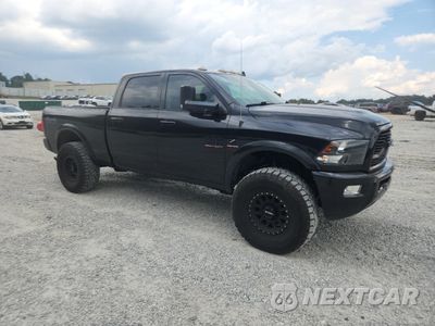 Czwarte zdjęcie samochodu z boku: 2018 RAM 2500 SLT VIN:3C6UR5DL3JG329028 - miniatura