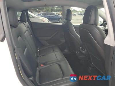 Zdjęcie 11 z 14 samochodu: 2020 TESLA MODEL Y VIN:5YJYGDEE9LF013023 - miniatura