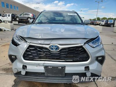 Piąte zdjęcie samochodu w środku: 2023 TOYOTA HIGHLANDER HYBRID BRONZE EDITION VIN:5TDABRCH5PS569471 - miniatura