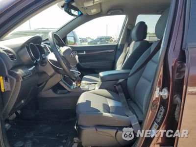 Zdjęcie 7 z 16 samochodu: 2012 KIA SORENTO BASE VIN:5XYKT3A62CG224955 - miniatura