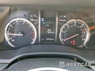 Zdjęcie 9 z 14 samochodu: 2022 TOYOTA 4RUNNER SR5 PREMIUM VIN:JTERU5JR7N5974067 - miniatura