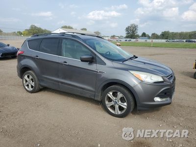Czwarte zdjęcie samochodu z boku: 2013 FORD ESCAPE SE VIN:1FMCU9G90DUC95427 - miniatura