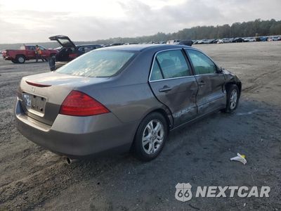 Trzecie zdjęcie samochodu z tyłu: 2007 HONDA ACCORD EX VIN:1HGCM56717A203178 - miniatura