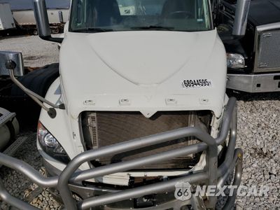 Zdjęcie 7 z 10 samochodu: 2023 INTERNATIONAL RH613 VIN:3HSDWTZR9PN135487 - miniatura
