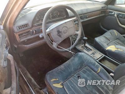 Zdjęcie 8 z 13 samochodu: 1986 MERCEDES-BENZ 420 SEL VIN:WDBCA35D2GA215454 - miniatura