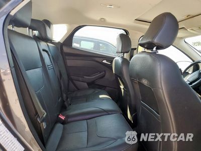 Zdjęcie 10 z 15 samochodu: 2015 FORD FOCUS SE VIN:1FADP3K2XFL319318 - miniatura