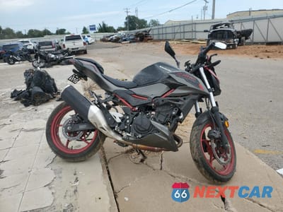 2025 KAWASAKI ER500 ML5ERGF14SDA44287 - główne zdjęcie licytacji z USA - miniatura