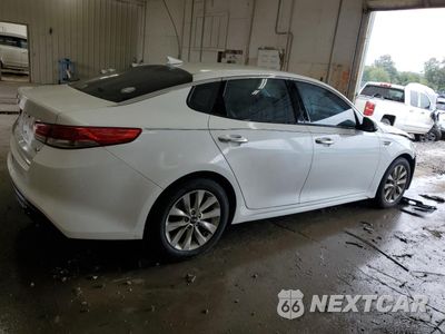 Trzecie zdjęcie samochodu z tyłu: 2016 KIA OPTIMA EX VIN:5XXGU4L32GG046065 - miniatura