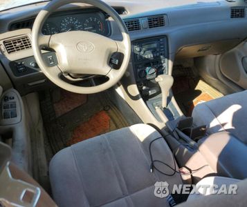 Zdjęcie 8 z 13 samochodu: 1999 TOYOTA CAMRY CE VIN:4T1BG22K5XU881095 - miniatura