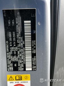 Zdjęcie 13 z 16 samochodu: 2018 LEXUS RX 350 L VIN:JTJGZKCA9J2001560 - miniatura