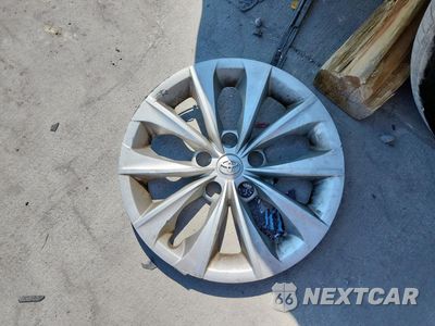 Zdjęcie 12 z 13 samochodu: 2015 TOYOTA CAMRY LE VIN:4T1BF1FK3FU942630 - miniatura