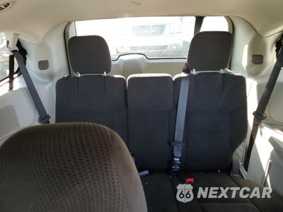 Zdjęcie 10 z 17 samochodu: 2017 DODGE GRAND CARAVAN SE VIN:2C4RDGBG7HR624832 - miniatura