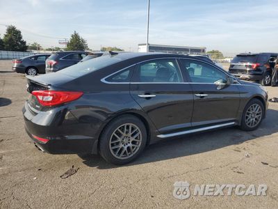 Trzecie zdjęcie samochodu z tyłu: 2017 HYUNDAI SONATA SPORT VIN:5NPE34AF6HH461001 - miniatura