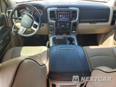 Zdjęcie 8 z 15 samochodu: 2018 RAM 1500 LONGHORN VIN:1C6RR7PT4JS144962 - miniatura