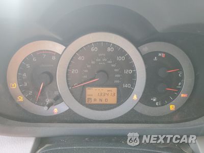 Zdjęcie 9 z 16 samochodu: 2009 TOYOTA RAV4 LIMITED VIN:JTMZF31V895000989 - miniatura