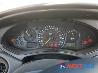 Zdjęcie 9 z 14 samochodu: 2001 FORD FOCUS LX VIN:1FAFP33PX1W294849 - miniatura