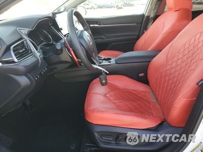 Zdjęcie 7 z 16 samochodu: 2024 TOYOTA CAMRY XSE VIN:4T1K31AK8RU078761 - miniatura