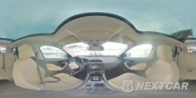 Zdjęcie 15 z 16 samochodu: 2018 JAGUAR F-PACE PREMIUM VIN:SADCJ2FX0JA269108 - miniatura
