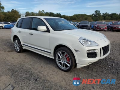 Czwarte zdjęcie samochodu z boku: 2008 PORSCHE CAYENNE GTS VIN:WP1AD29P38LA73313 - miniatura