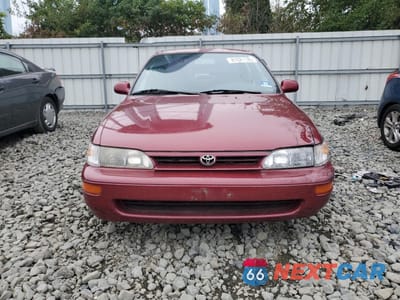 Piąte zdjęcie samochodu w środku: 1996 TOYOTA COROLLA VIN:2T1BB02E4TC166995 - miniatura