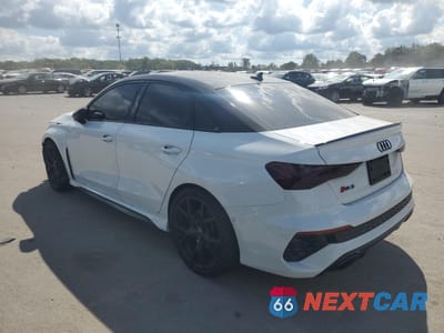 Drugie zdjęcie samochodu z przodu: 2024 AUDI RS3 VIN:WUAG4DGY2RA911205 - miniatura