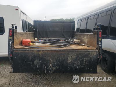 Zdjęcie 6 z 15 samochodu: 2021 FORD F550 SUPER DUTY VIN:1FDUF5HT0MDA00649 - miniatura