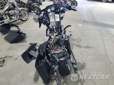 Czwarte zdjęcie samochodu z boku: 2015 HARLEY-DAVIDSON FLTRX VIN:1HD1KHM16FB641102 - miniatura