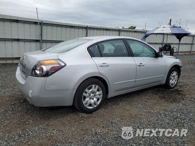 Trzecie zdjęcie samochodu z tyłu: 2011 NISSAN ALTIMA BASE VIN:1N4AL2AP0BC163449 - miniatura