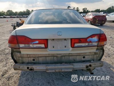 Zdjęcie 6 z 15 samochodu: 2002 HONDA ACCORD EX VIN:JHMCG66862C005115 - miniatura