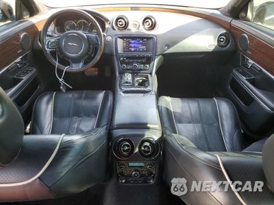 Zdjęcie 8 z 14 samochodu: 2013 JAGUAR XJL PORTFOLIO VIN:SAJWA2GB8DLV53009 - miniatura